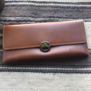 NWOT MICHAELA Wallet!